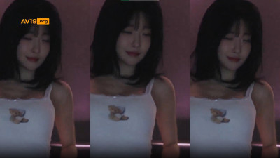BJ야동-귀엽게 생긴 곰돌이 원피스 BJ섹댄 [레드걸 한국야동,최신야동,무료야동]